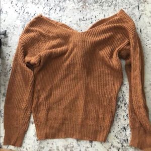 American Eagle back Twist sweater